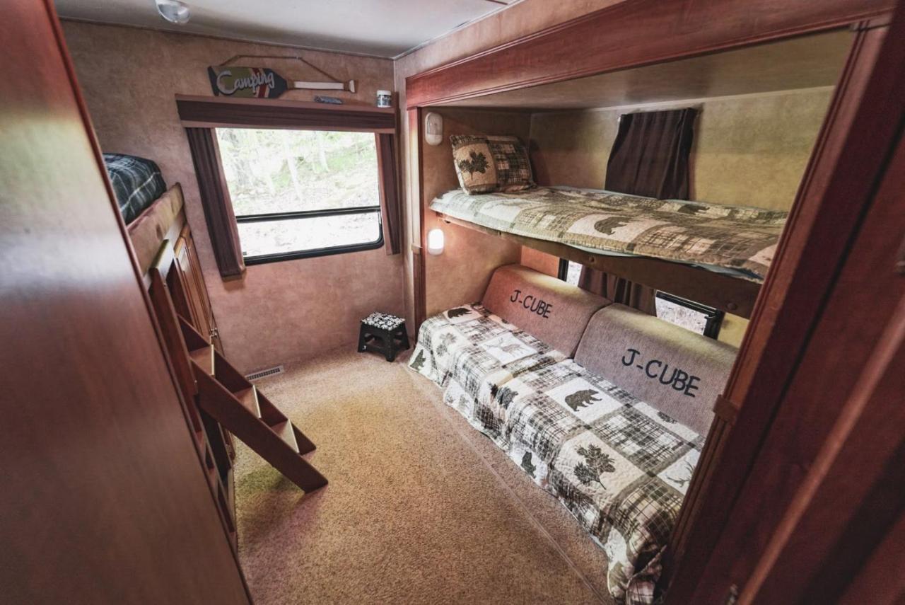 Rv Adventure Roscoe Pet Friendly 호텔 외부 사진